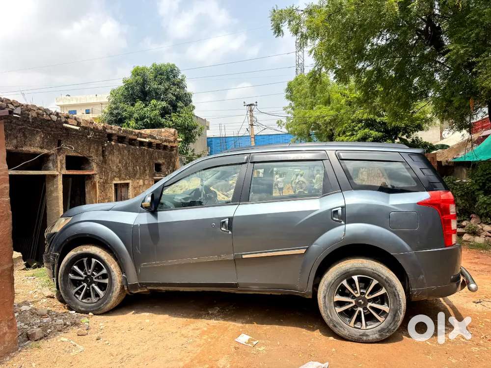 Mahindra Xuv500 2017