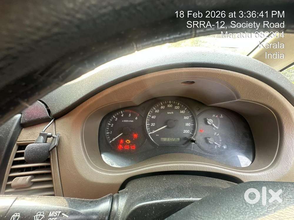 Toyota Innova 2015 Diesel Well Maintained