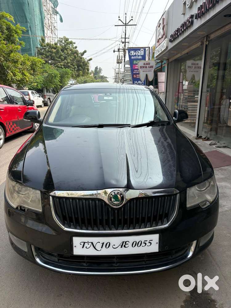 Skoda Superb 2008-2013 Ambition 2.0 Tdi Cr At, 2011, Petrol