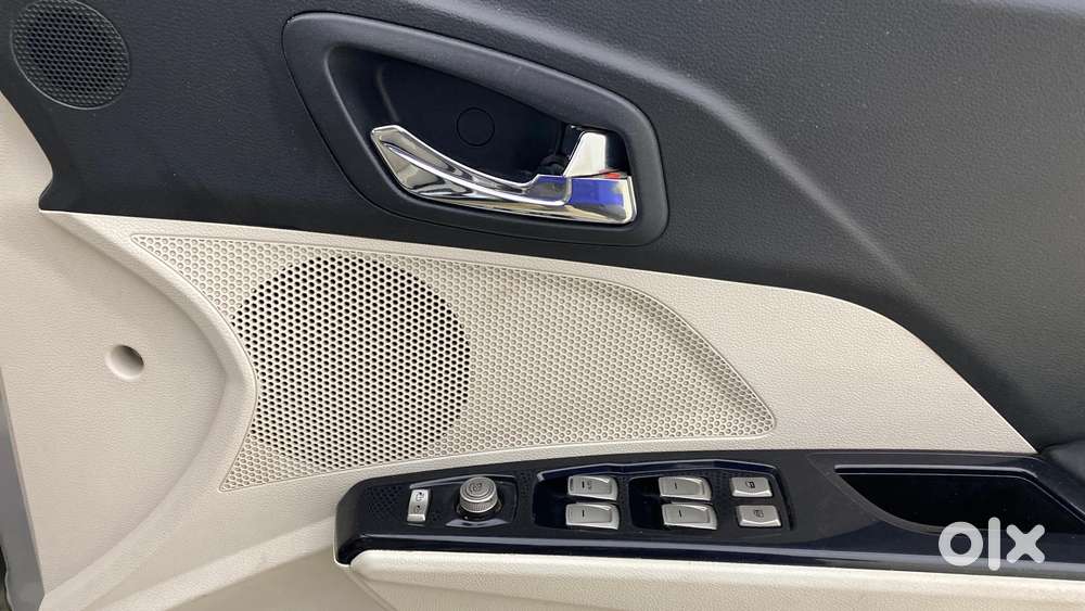 Mahindra Xuv300 W8 Option Diesel, 2020, Diesel