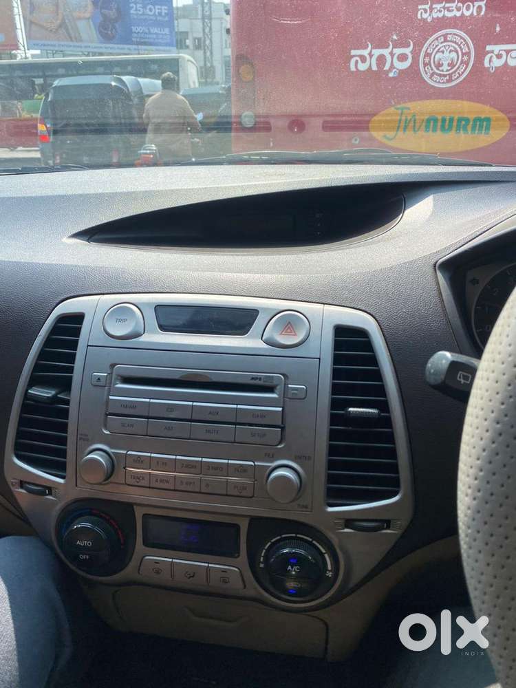 Hyundai I20 2010 Petrol Well Maintained
