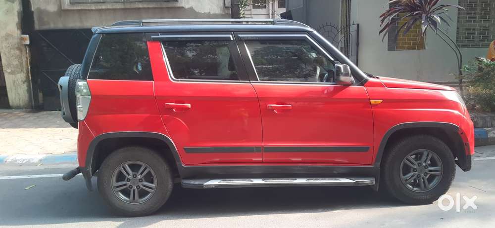 Mahindra Tuv 300 T10, 2020, Diesel