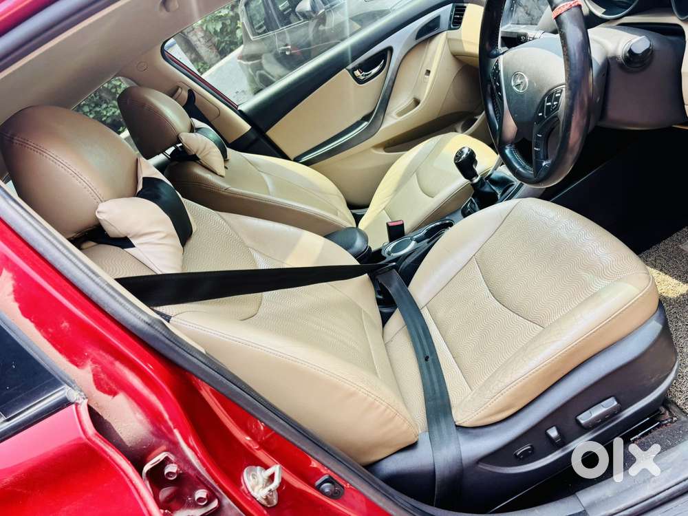 Hyundai Elantra 1.8 Sx Mt, 2013, Petrol