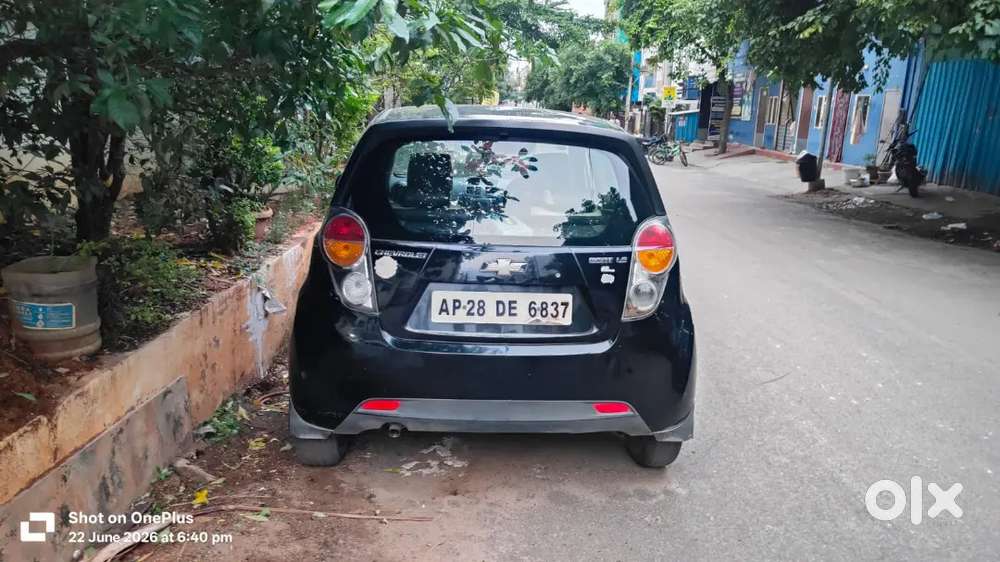 Chevrolet Beat Petrol 2010