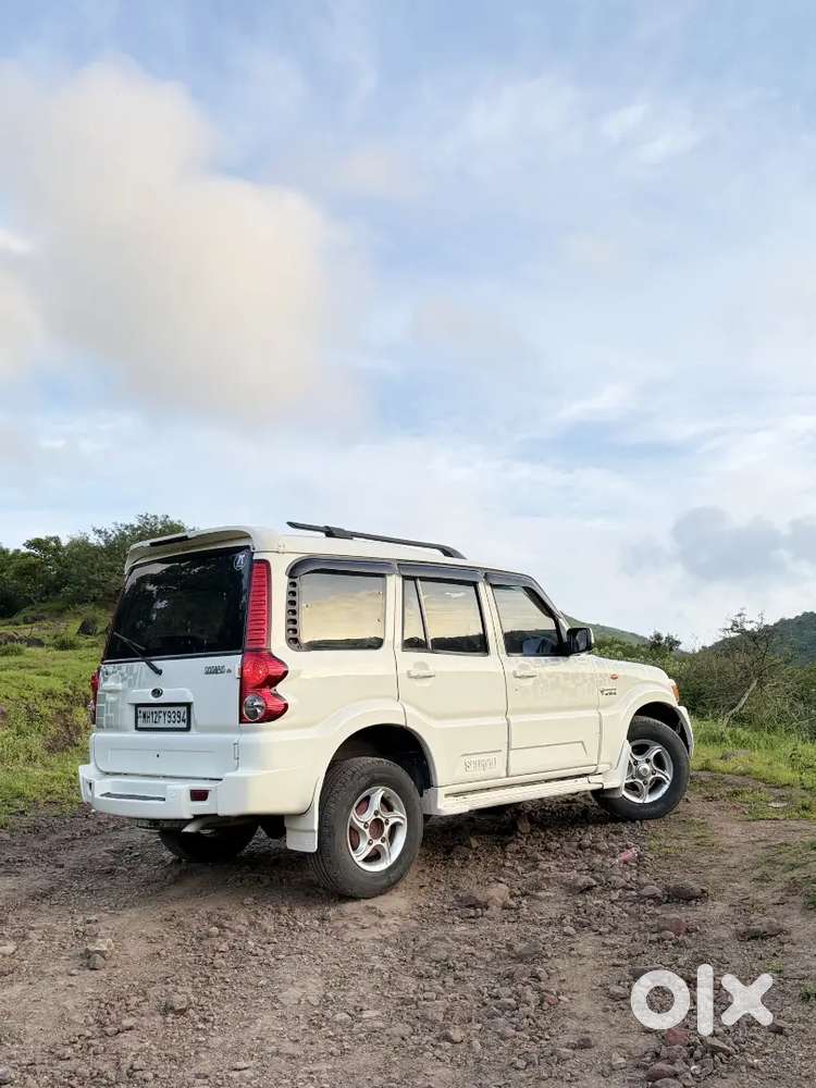 Mahindra Scorpio Classic 2010 Diesel Manual