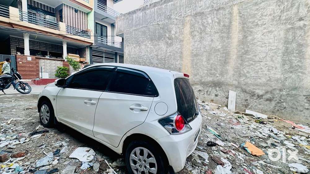 Honda Brio 2014 Petrol 83000 Km Driven