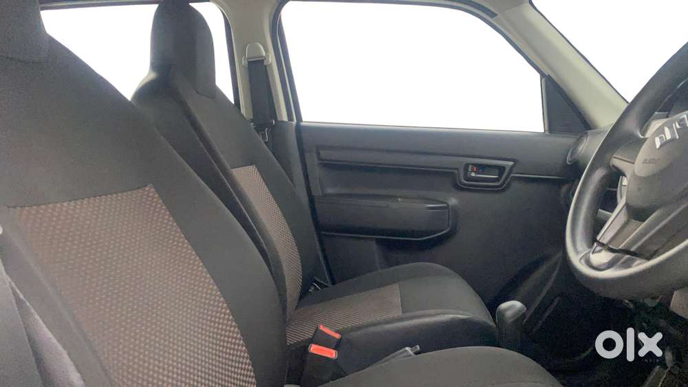 Maruti Suzuki S-presso Vxi At, 2020, Petrol