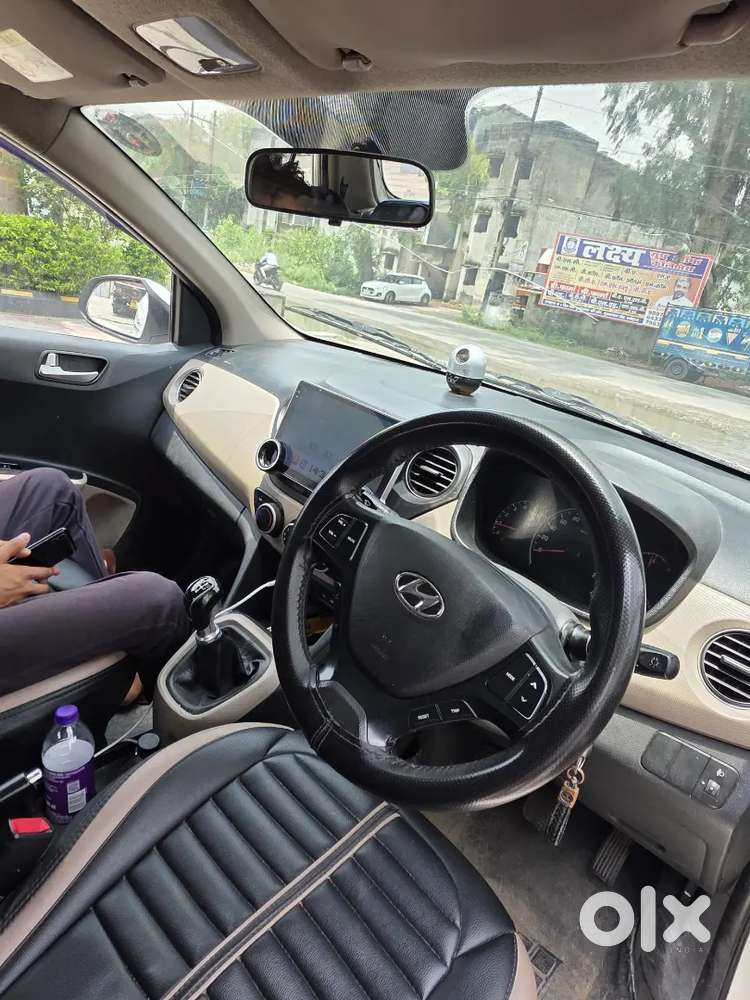Hyundai Grand I10 Sportz 2016 Diesel Car