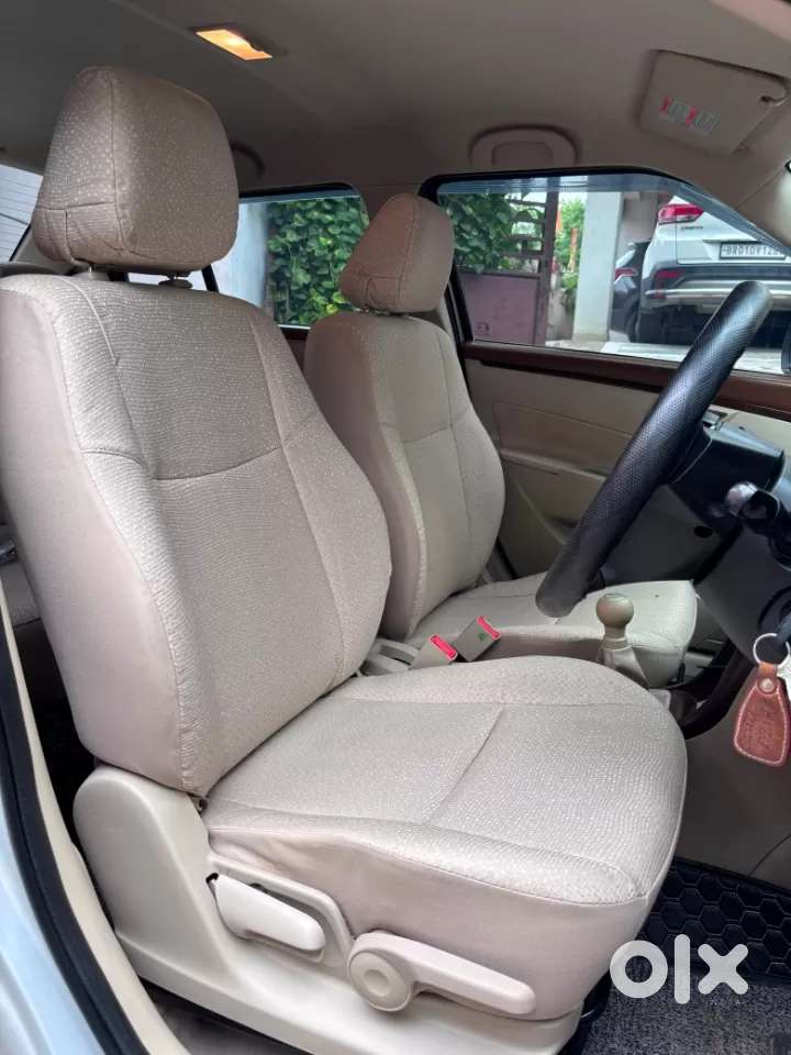 Maruti Suzuki Swift Dzire 1.3 Zxi, 2013, Petrol