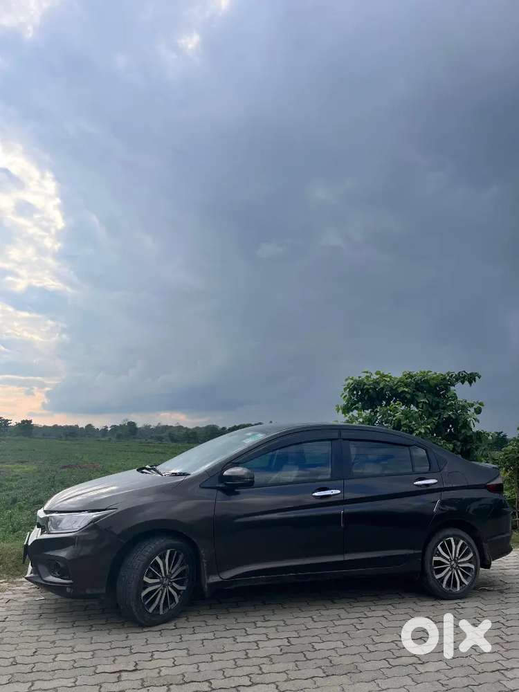 Honda City Zx Automatic Top Model With Paddle Shifters For Sale