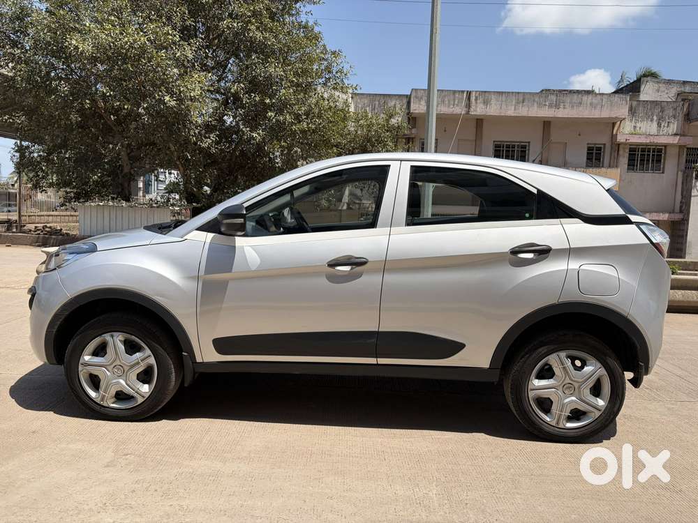 Tata Nexon 1.5 Revotorq Xm (s), 2019, Diesel