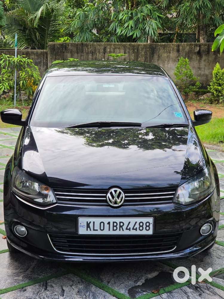 Volkswagen Vento Highline Petrol 65000 Km Single Owner2014 December