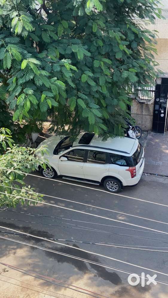 Mahindra Xuv500 W8 Fwd Bs4 Diesel Manual Well Maintained Withsunroof