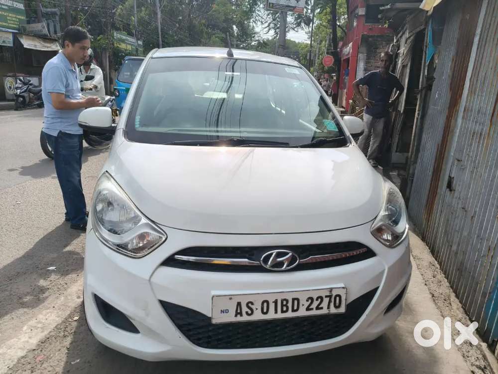 Hyundai Grand I10 Sportz 2013 Petrol Manual