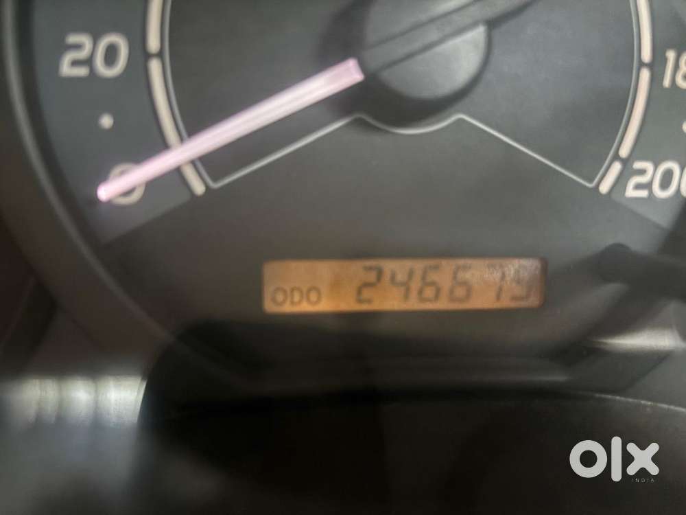 Toyota Innova 2.5 G (diesel) 7 Seater, 2005, Diesel