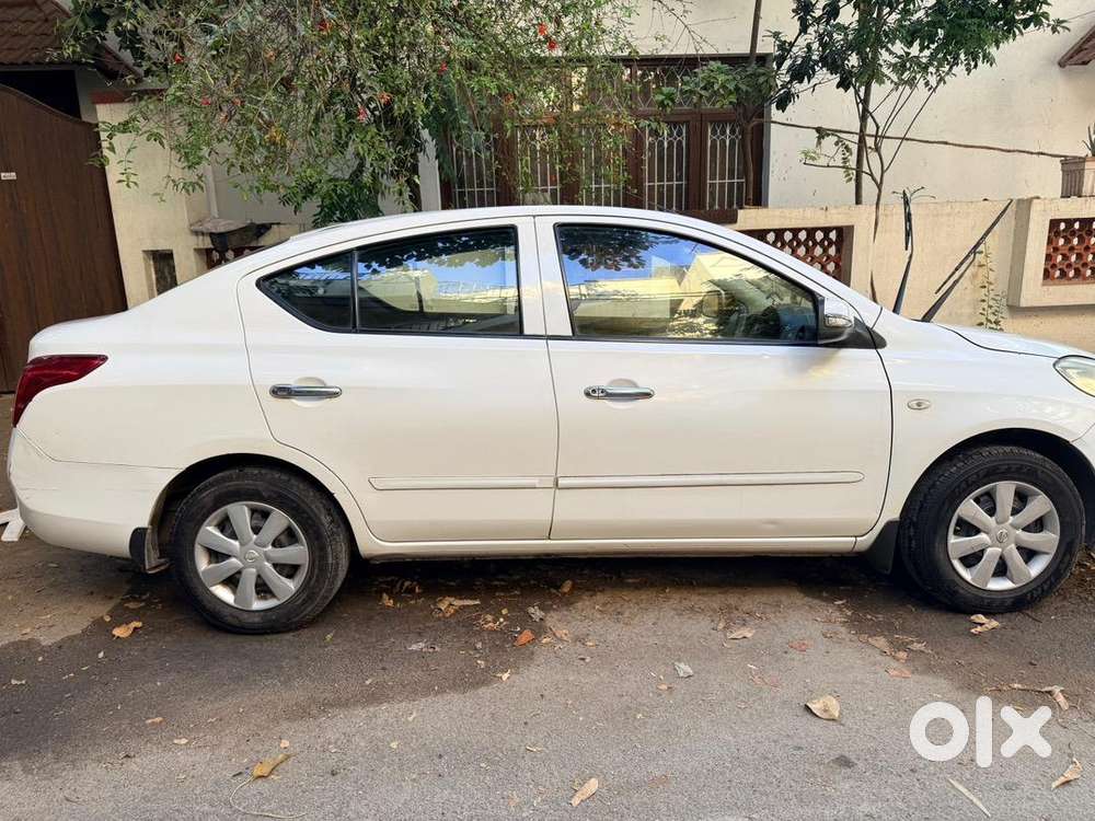Nissan Petrol Automatic 2013