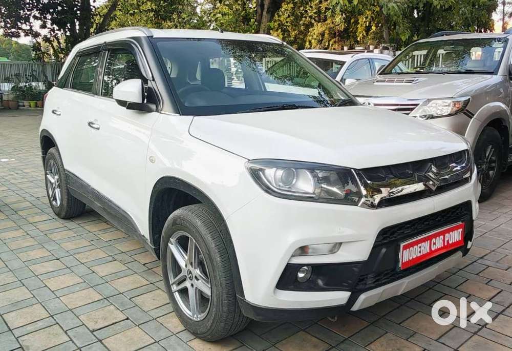 Maruti Suzuki Brezza Zdi+ Dual Tone, 2018, Diesel