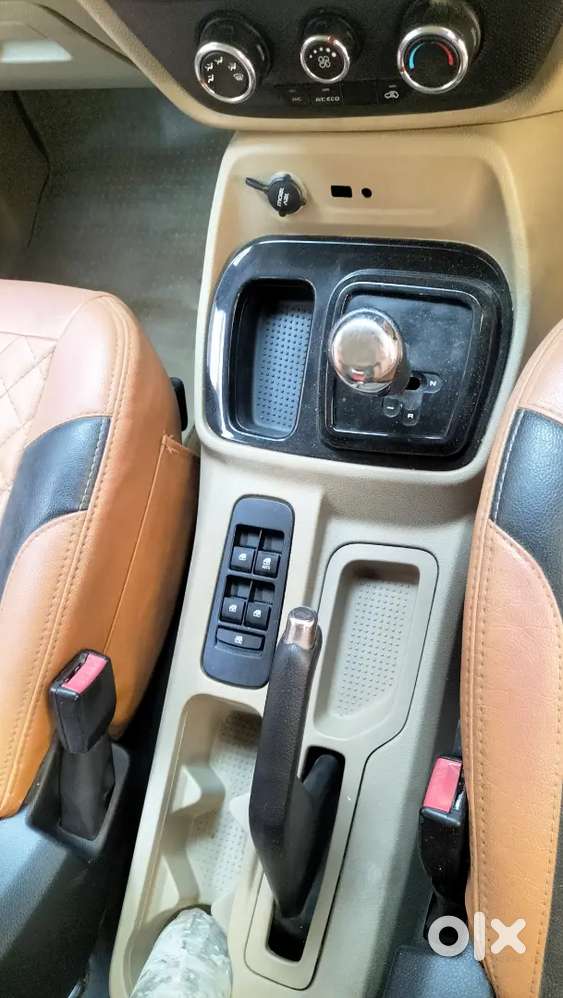 Mahindra Tuv 300 2018 Diesel 140000 Km Driven