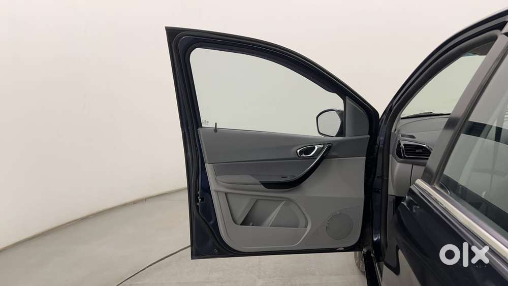 Tata Tigor Xza Plus, 2021, Petrol