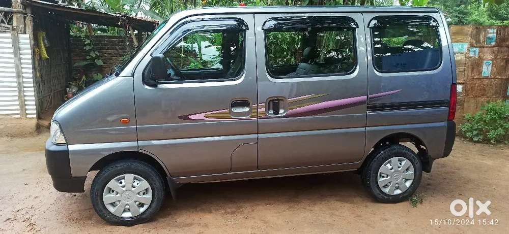 Maruti Suzuki Eeco 2023 Petrol 65000 Km Driven