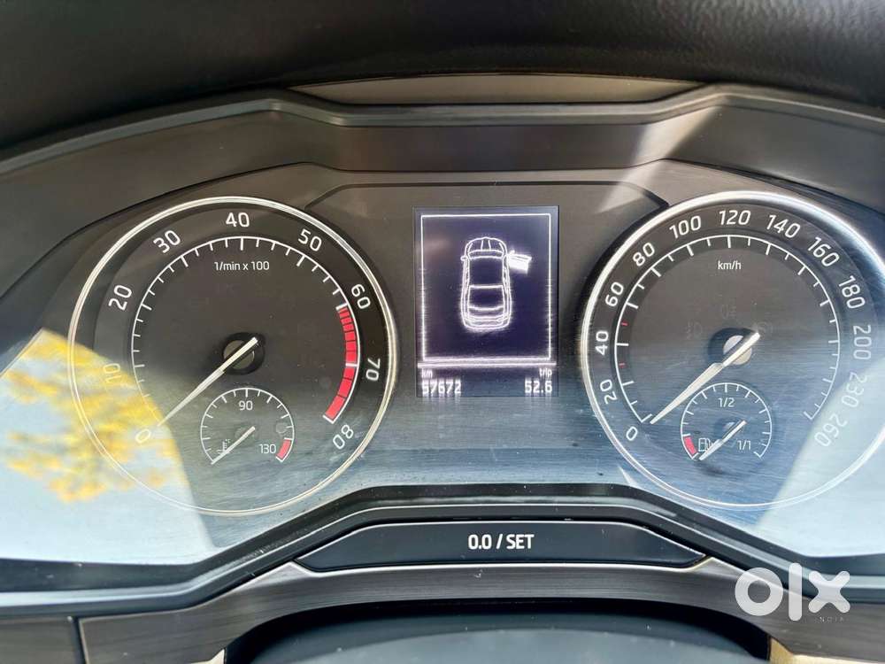 Skoda Superb Style 1.8, 2019, Petrol