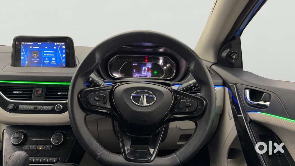 Tata Nexon 1.2 Revotron Xza Plus Dualtone, 2020, Petrol
