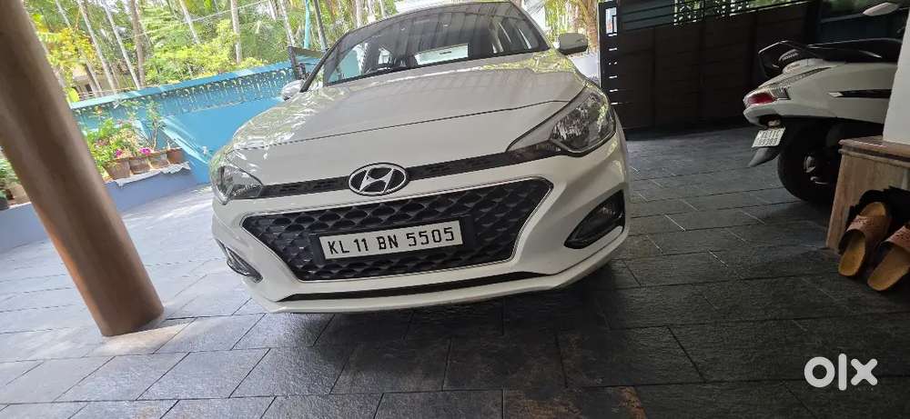 Hyundai Single Owner 2019 Petrol Sportz