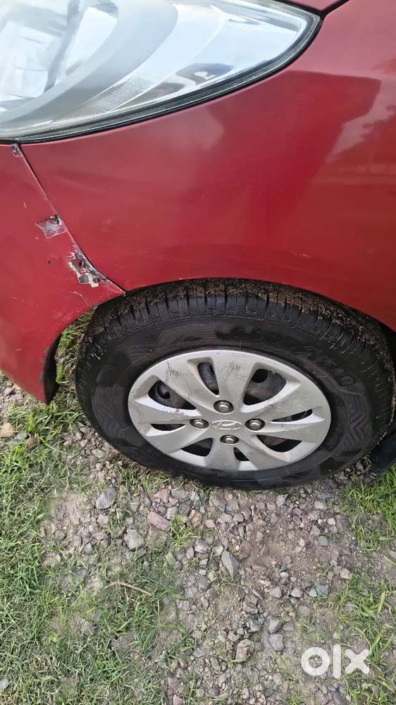 Hyundai I10 Sportz 2012 Model