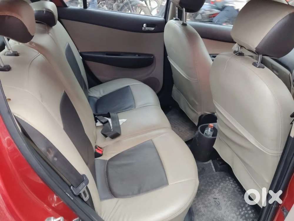 Hyundai I20 Asta 1.2 O With Sunroof, 2013, Petrol