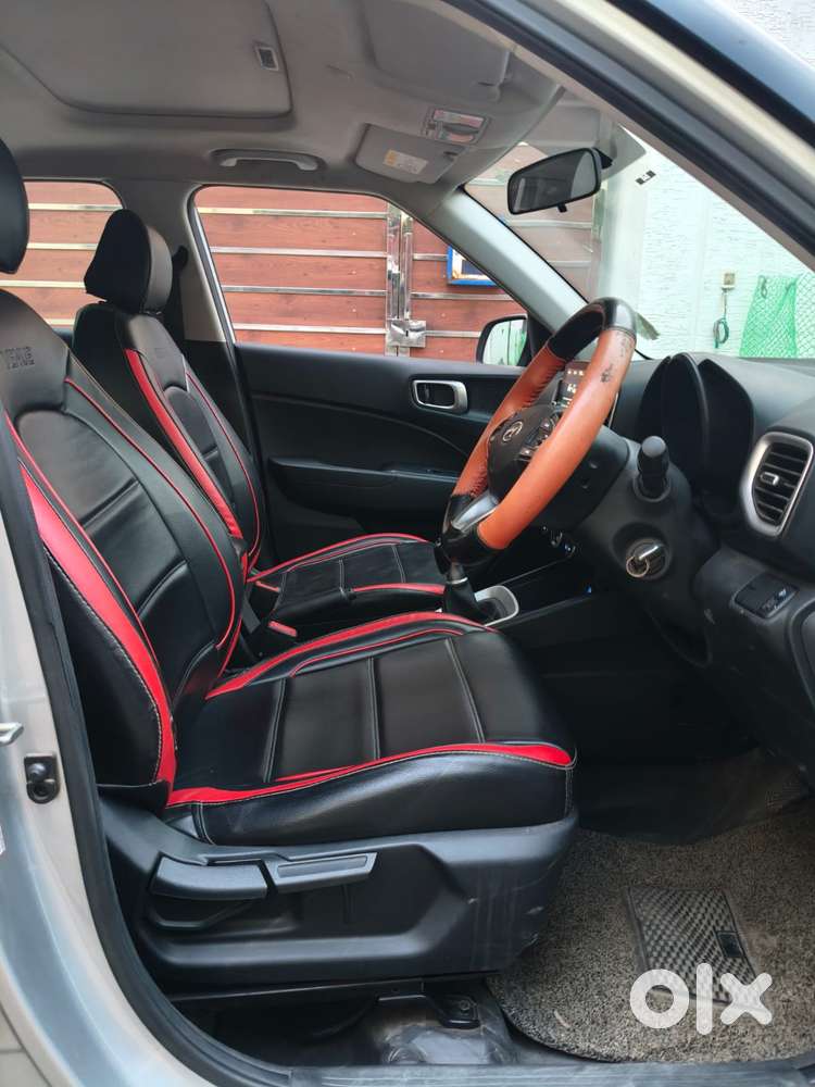 Hyundai Venue Sx Mt, 2019, Petrol