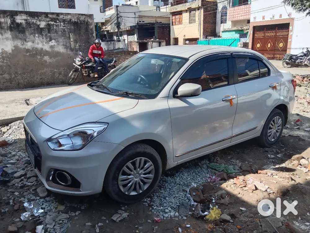 Maruti Suzuki Dzire 2022 Petrol 75000 Km Driven