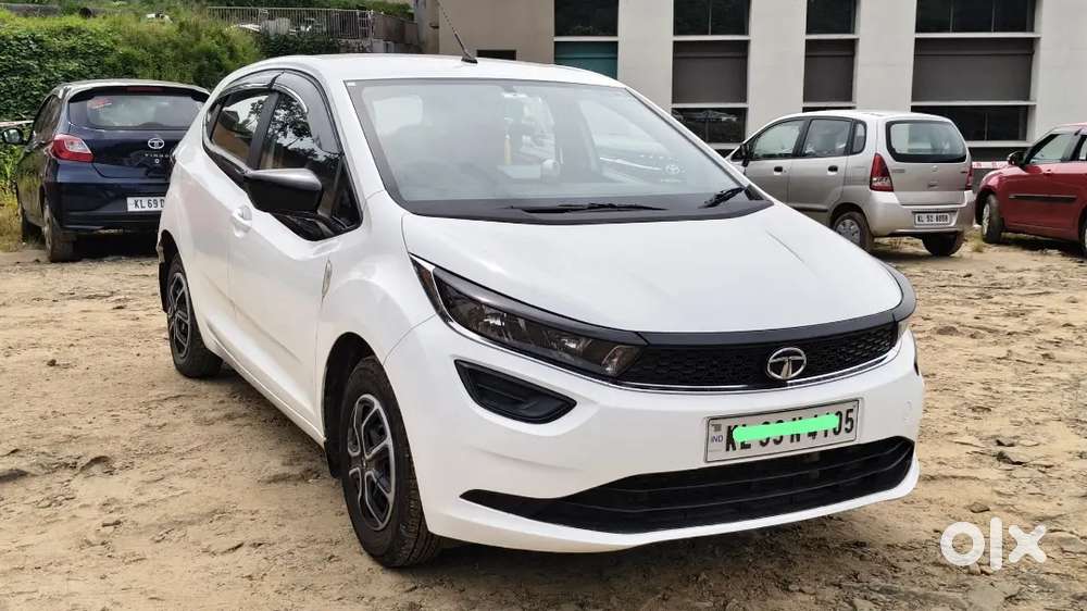 Tata Altroz 1.2 Petrol 2021