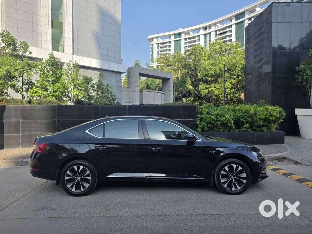 Skoda Superb 2.0 Tsi At L&k, 2020, Petrol