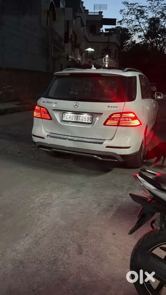 Clear Condition Clean Vehicle