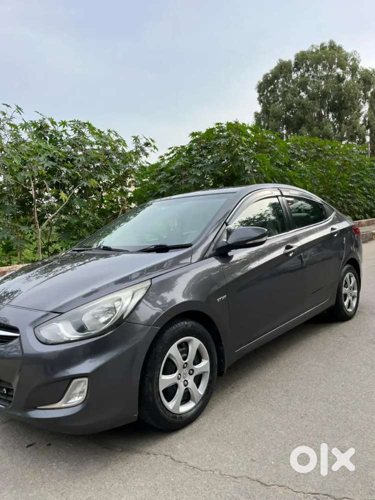 Hyundai Verna 2012 Petrol 85000 Km Driven