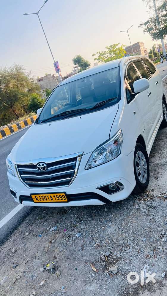 Toyota Innova Diesel 2015