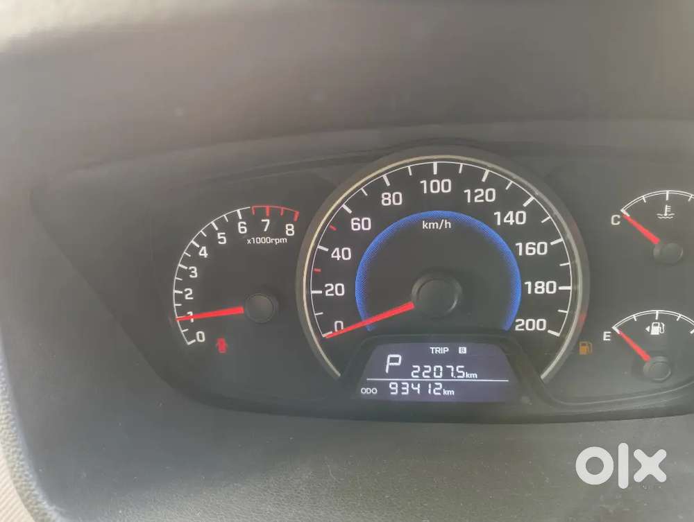 Hyundai Grand I10 2015 Petrol 100000 Km Driven