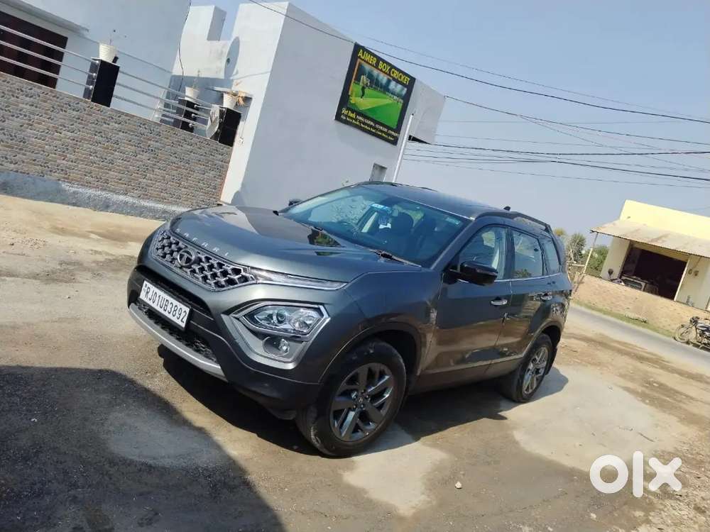 Tata Safari