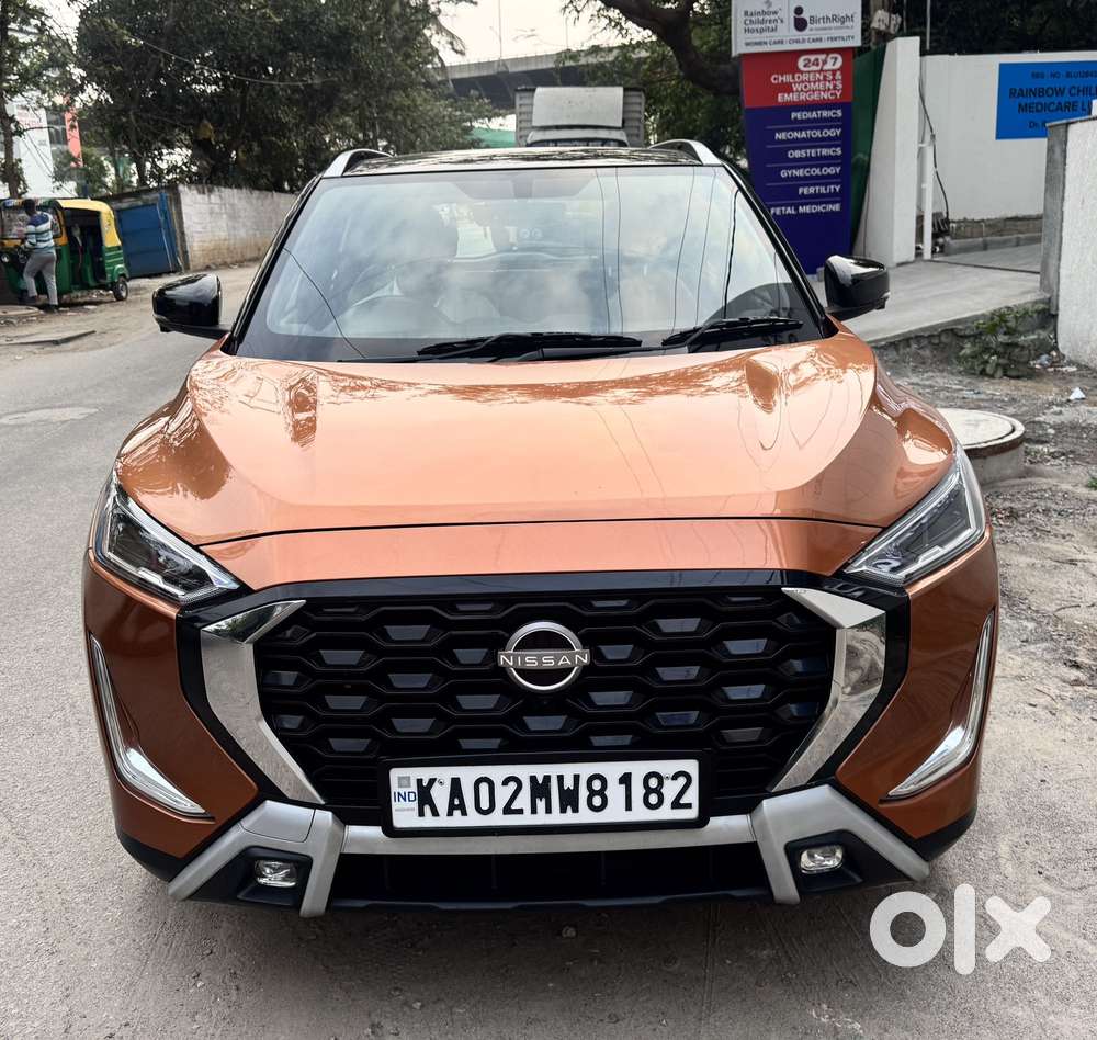 Nissan Magnite Tekna B4d 1.0 Amt Cng, 2025, Cng & Hybrids