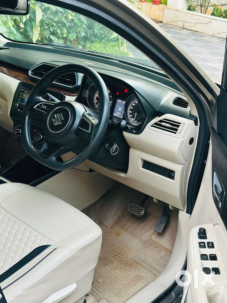 Maruti Suzuki Dzire 1.2 Vxi Amt, 2019, Petrol