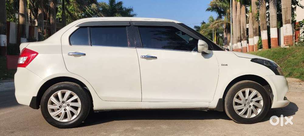 Maruti Suzuki Swift Dzire Amt Zdi, 2017, Diesel