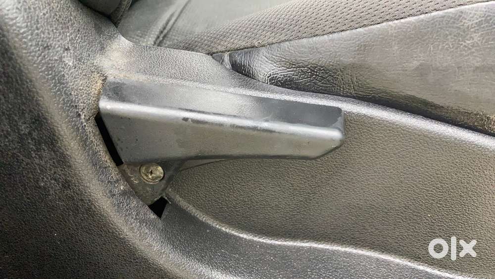 Tata Tiago 1.2 Revotron Xm, 2017, Petrol