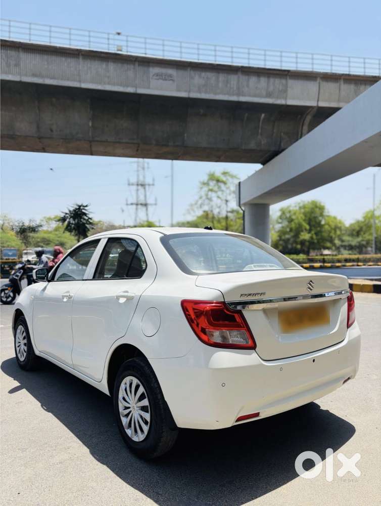 Maruti Suzuki Swift Dzire Lxi Option, 2023, Petrol