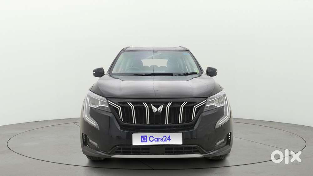 Mahindra Xuv700 2.0 Ax 7 Petrol At Str, 2024, Petrol