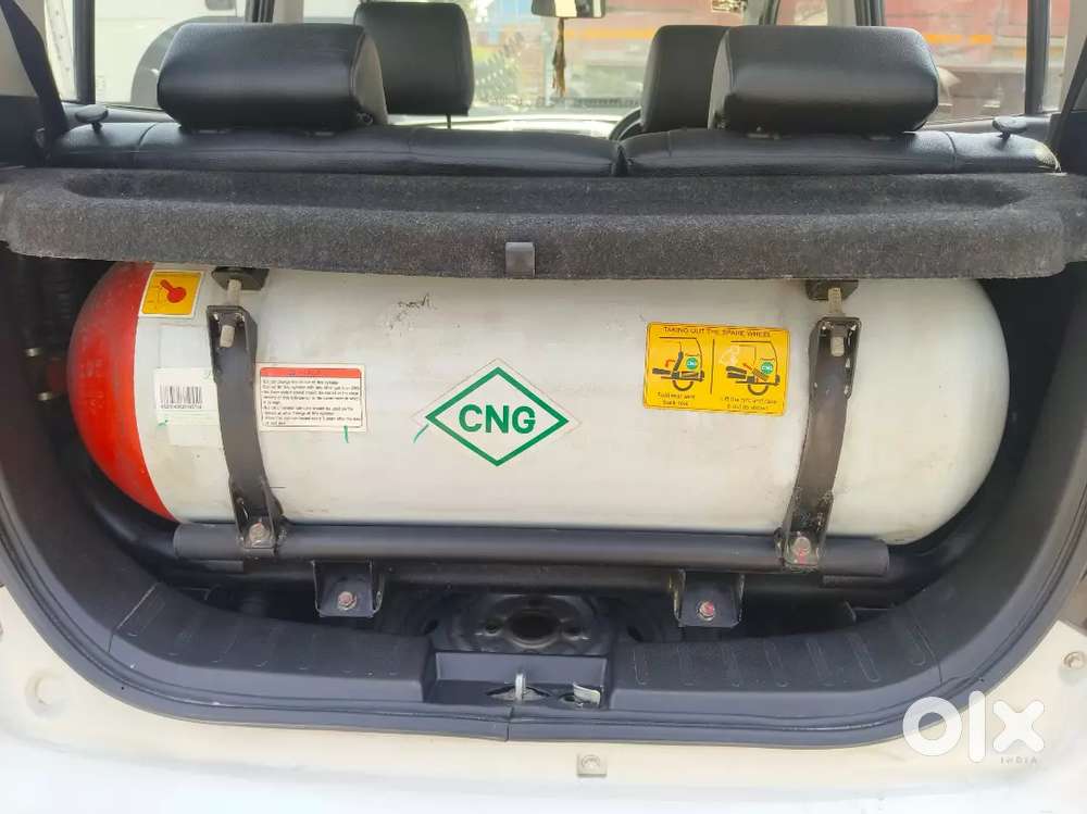 Showroom Condition Wagonr 2014 Green Cng For Sale