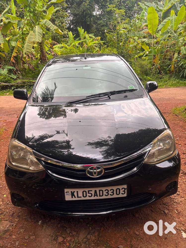 Toyota Etios 2011 Petrol Well Maintained