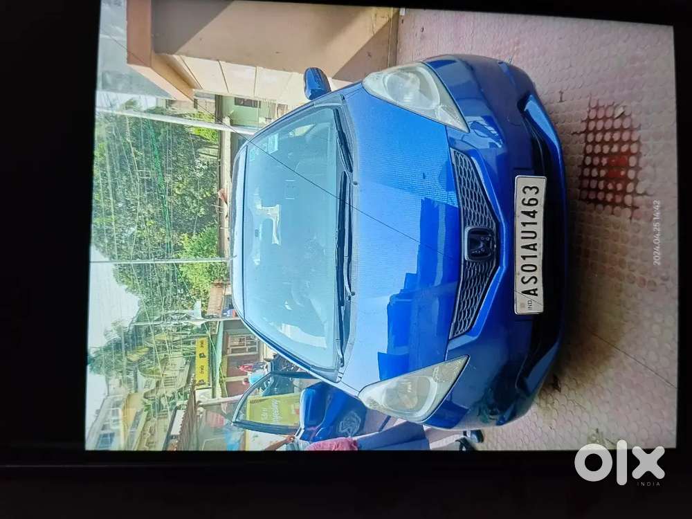 Honda Jazz 1.2 Zx 2011 Petrol 65000 Km
