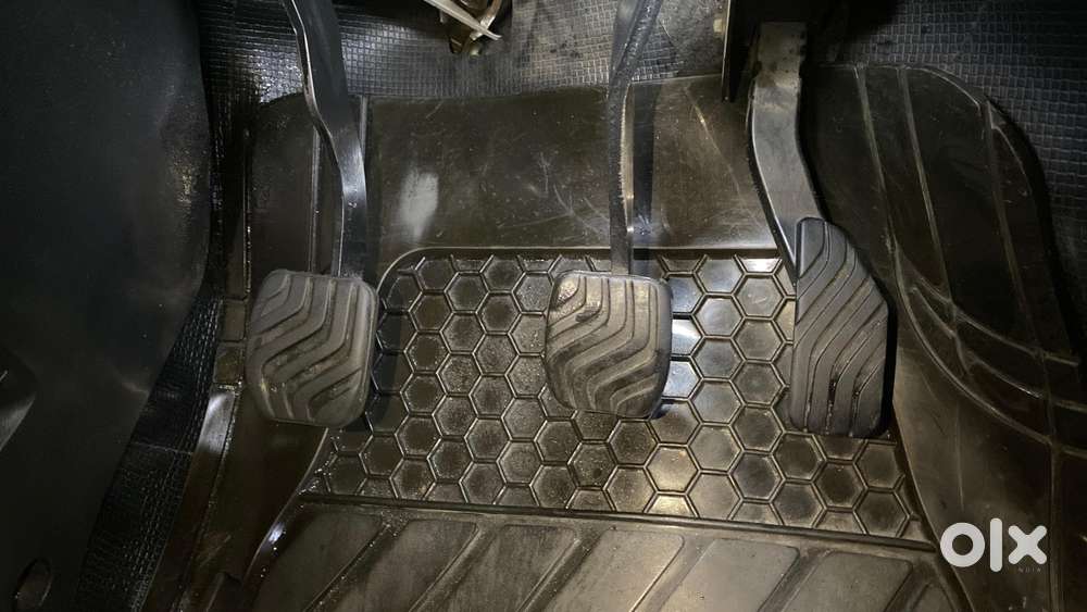 Renault Triber Rxz, 2019, Petrol