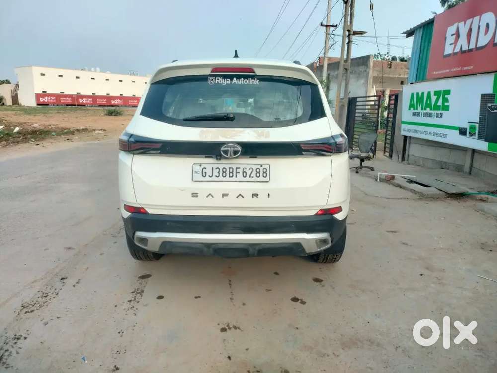 Tata Safari 2023 डीज़ल मैनुअल