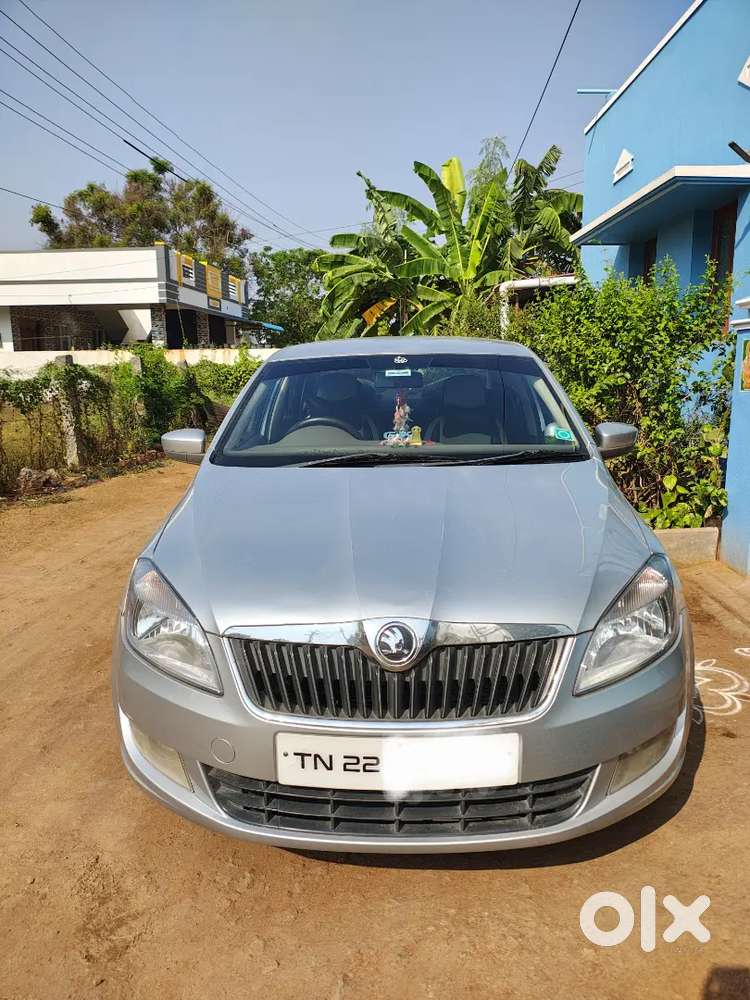 Skoda Rapid 2012 Diesel 110000 Km Driven